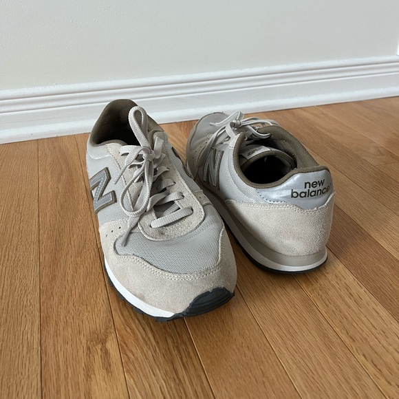 NEW BALANCE 311 - Picture 2 of 2